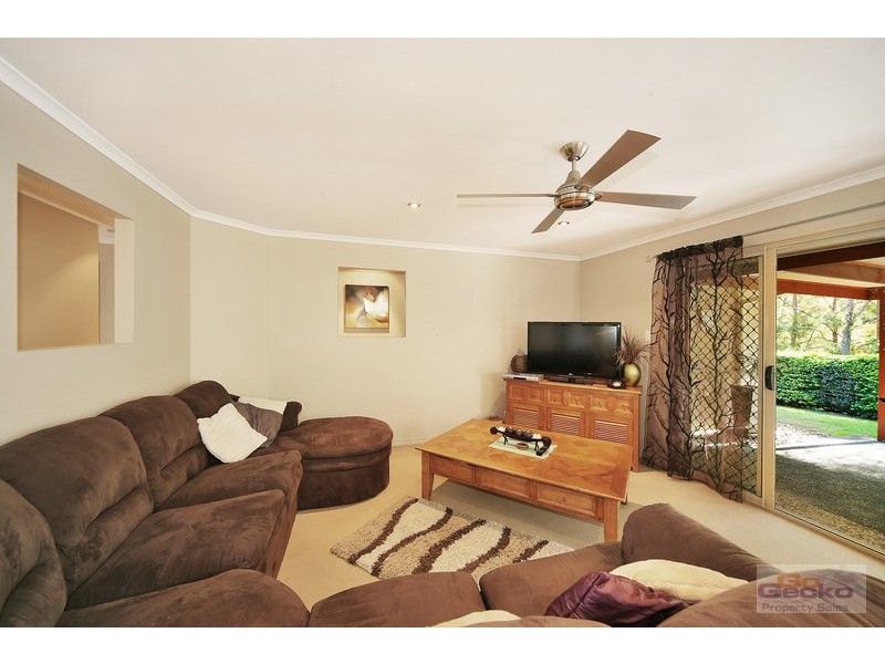 5 Cabbage Palm Court, Little Mountain QLD 4551