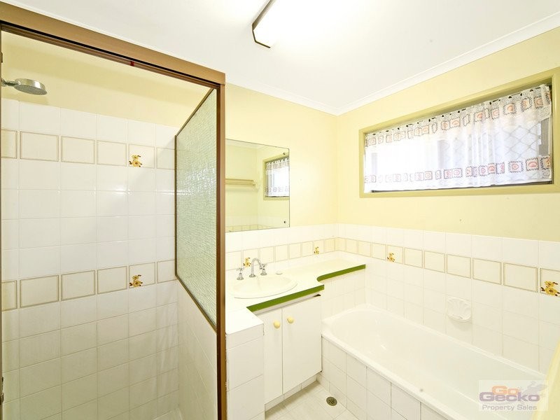 2 / 12 Ambako Place, Golden Beach QLD 4551