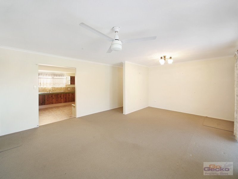 2 / 12 Ambako Place, Golden Beach QLD 4551