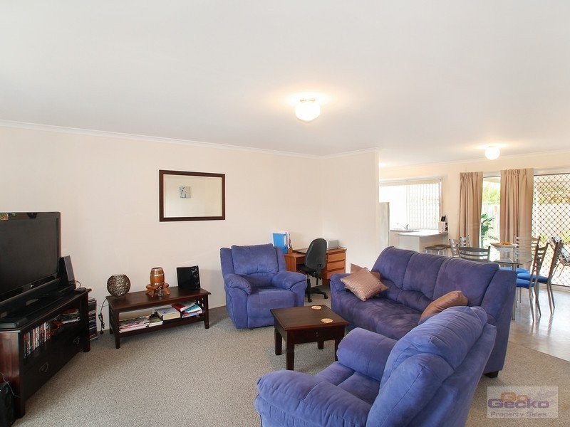 9 Bluebird Parade, Bokarina QLD 4575