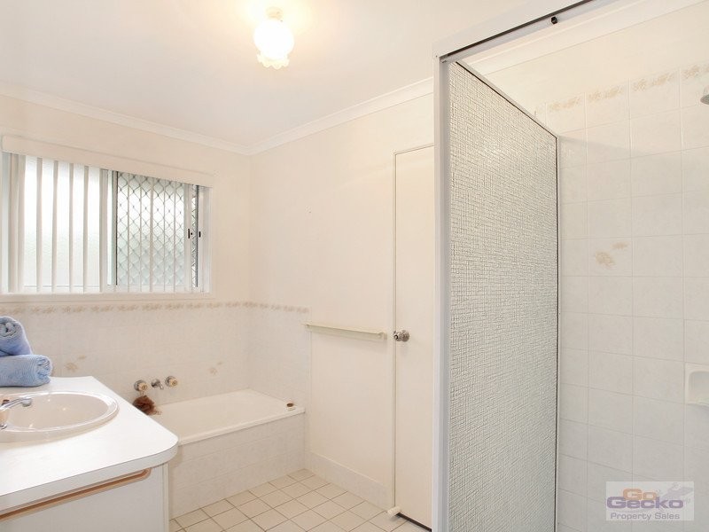 9 Bluebird Parade, Bokarina QLD 4575