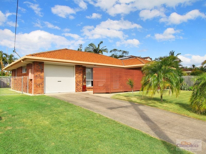 9 Bluebird Parade, Bokarina QLD 4575