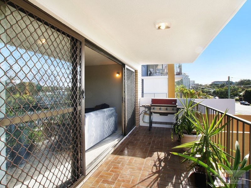 1/36 King Street, Kings Beach QLD 4551