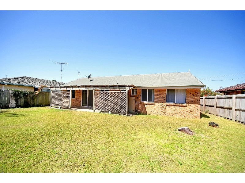 7 Yaringa Avenue, Buddina QLD 4575