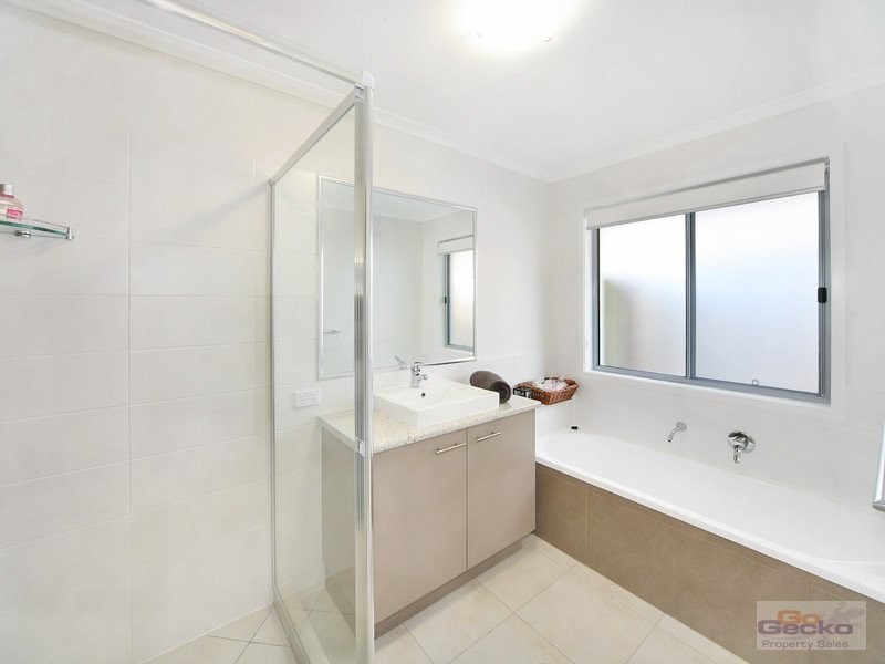 14 Tibouchina Street, Mountain Creek QLD 4557