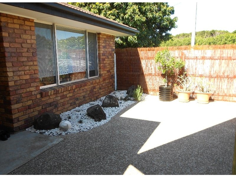 576 Nicklin Way, Wurtulla QLD 4575