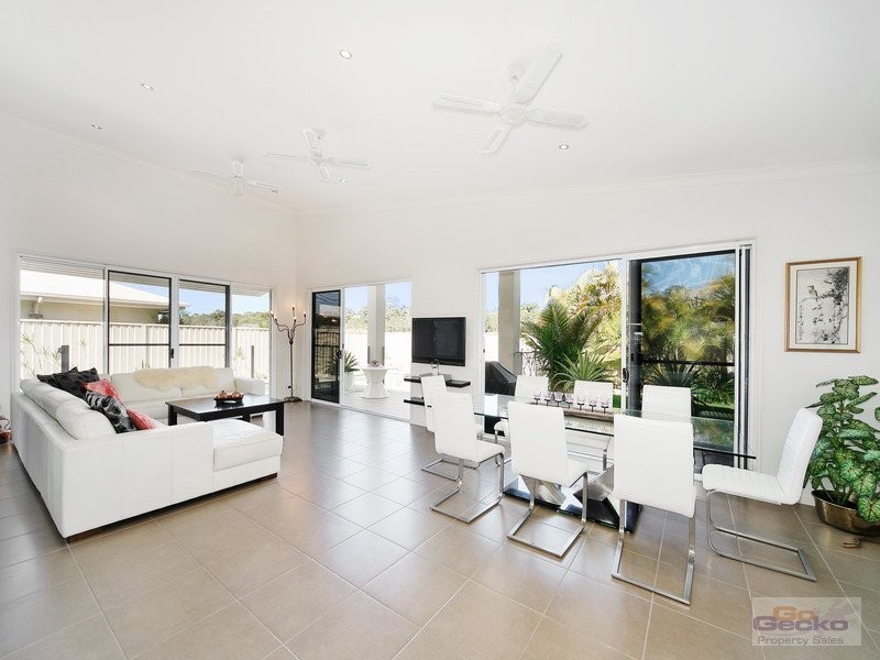 29 Sovereign Circuit, Pelican Waters QLD 4551