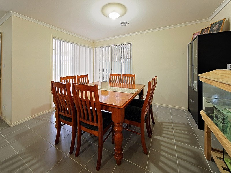 11 Gosford Rd, Wyndham Vale VIC 3024