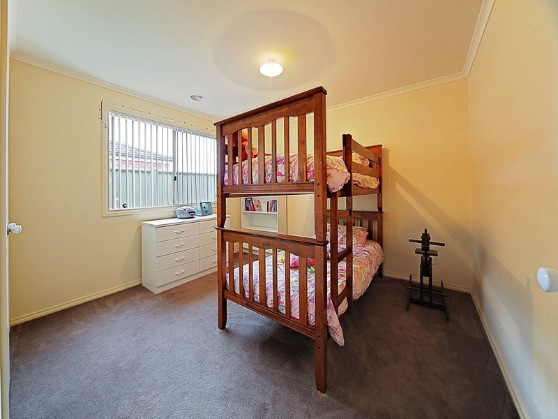 11 Gosford Rd, Wyndham Vale VIC 3024