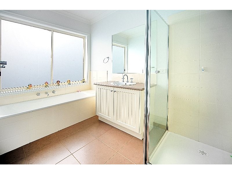 22 Goodenia Way, Caroline Springs VIC 3023