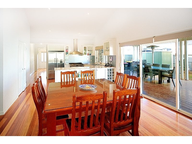 22 Goodenia Way, Caroline Springs VIC 3023