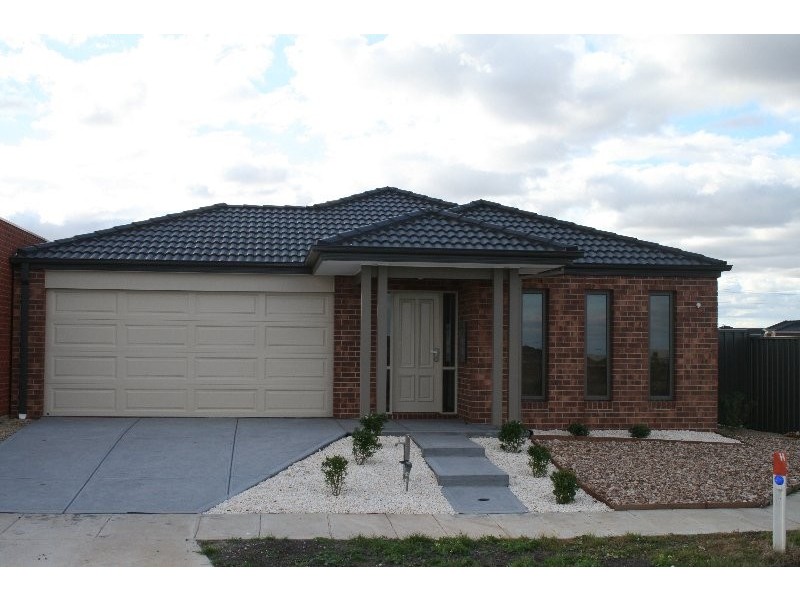 24 Bunnarong Street, Tarneit VIC 3029