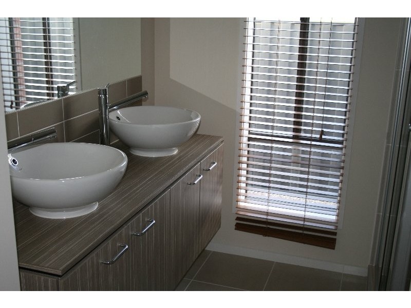 24 Bunnarong Street, Tarneit VIC 3029