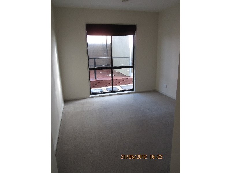 2-35 Jade Way, Hillside VIC 3037