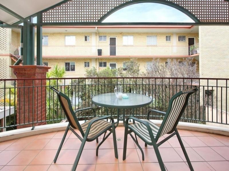 5/90-92 Racecourse Road, Ascot QLD 4007