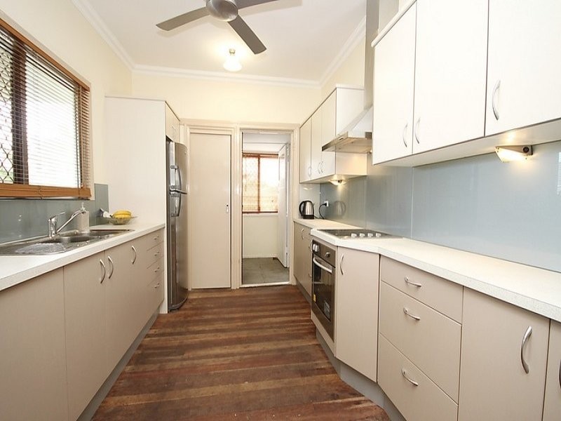 16 Coulter Crescent, Northgate QLD 4013
