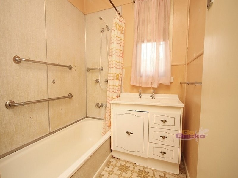 35 Hazlitt Street, Banyo QLD 4014