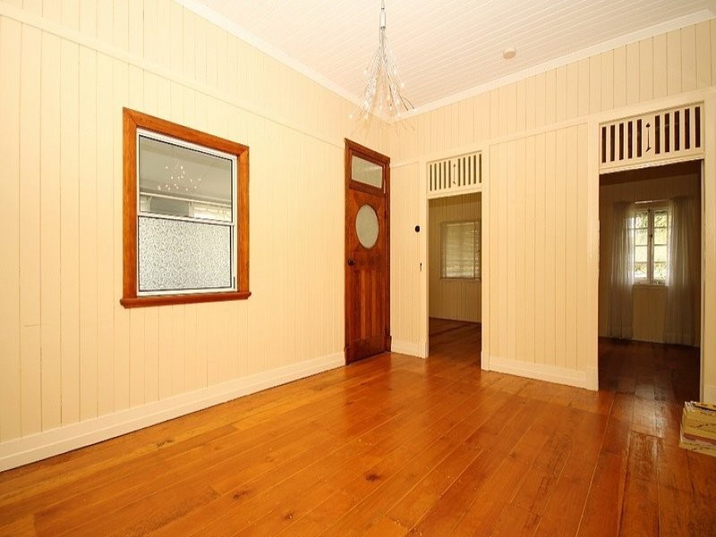 110 Jenner Street, Nundah QLD 4012