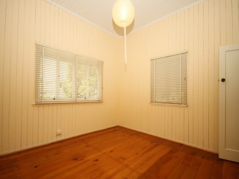 110 Jenner Street, Nundah QLD 4012