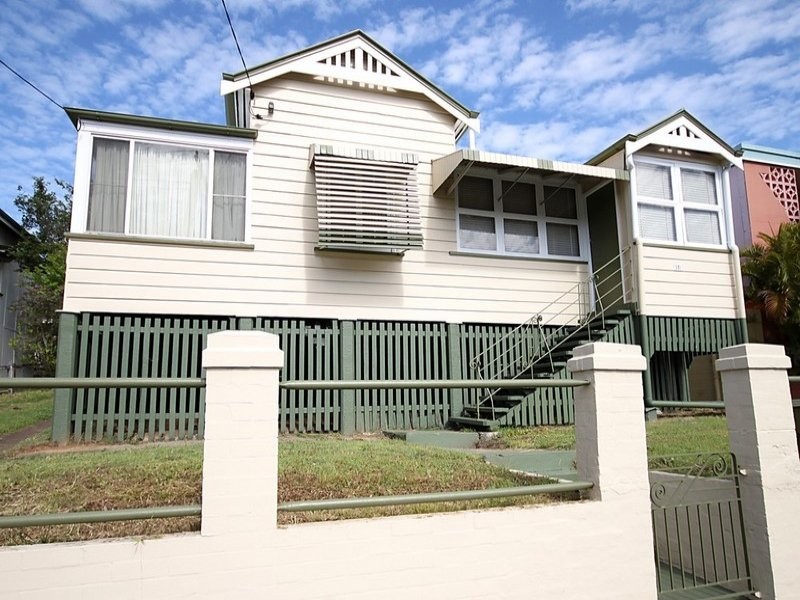 591 Sandgate Road, Clayfield QLD 4011
