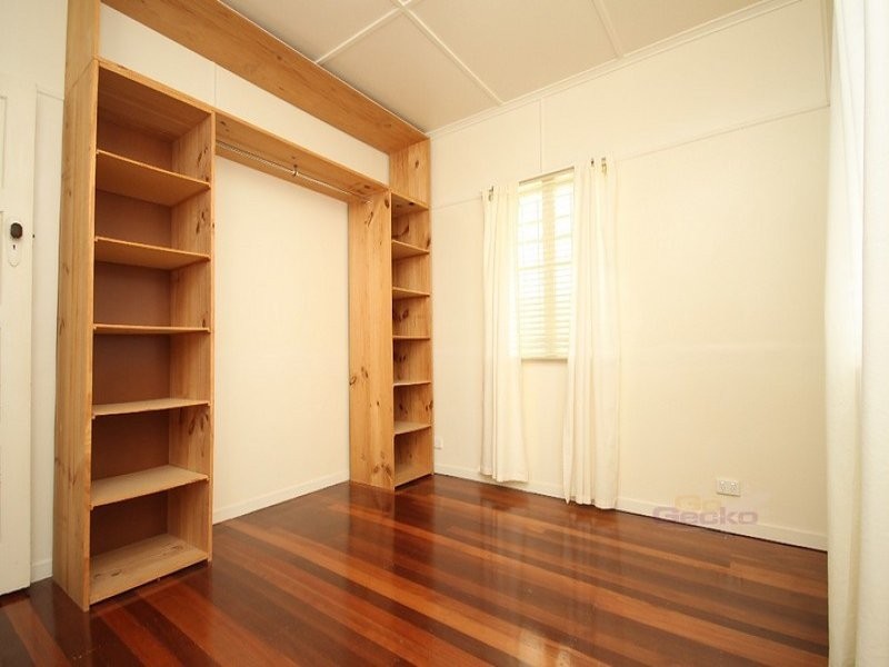 74 Pateena Street, Stafford QLD 4053