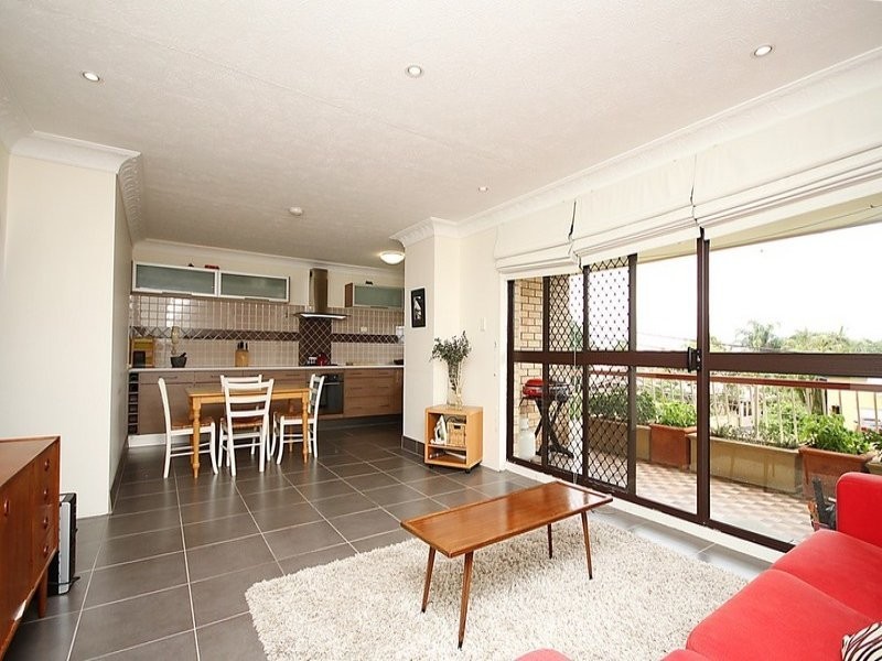 8/17 McMaster Street, Nundah QLD 4012