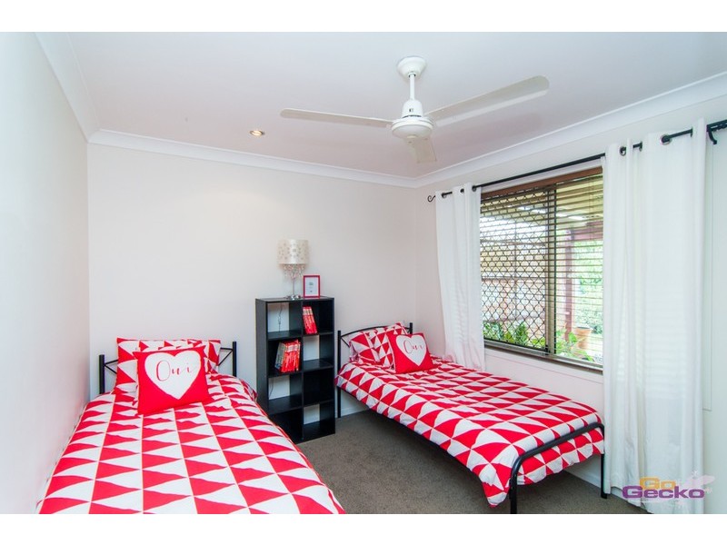 5 Summit Court, Warner QLD 4500