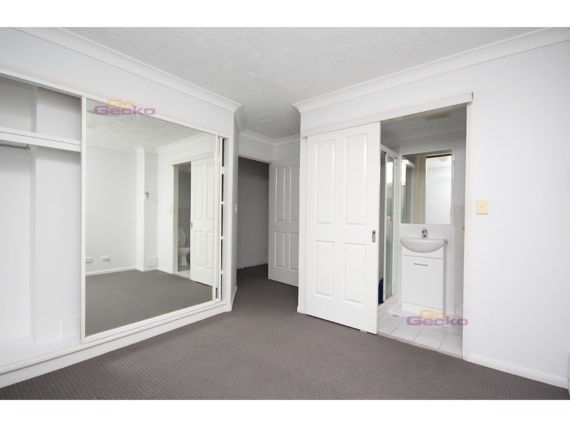 1/9 Robinson Road, Nundah QLD 4012