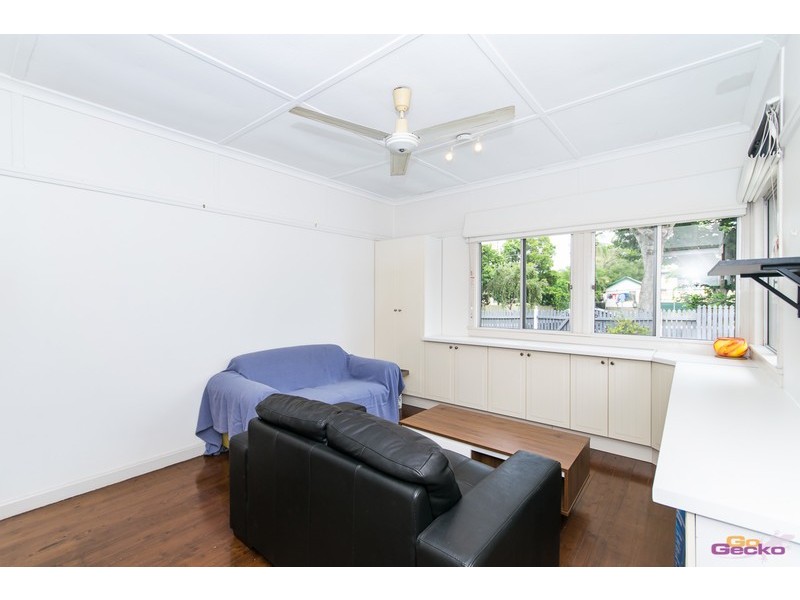 107 Crowley Street, Zillmere QLD 4034