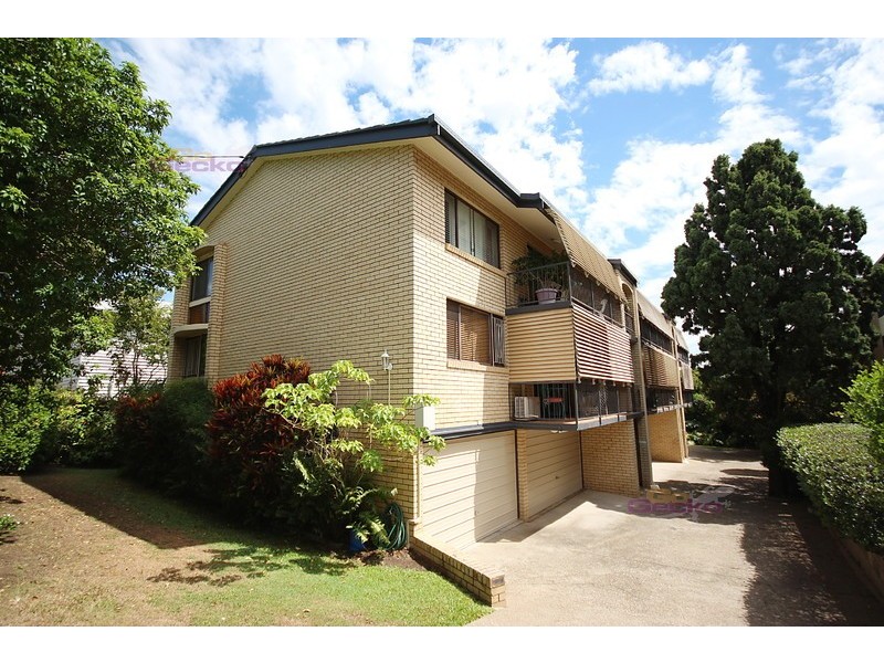 2/84 Bayview Terrace, Clayfield QLD 4011