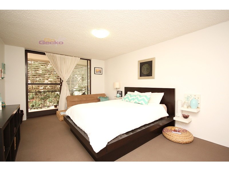 2/84 Bayview Terrace, Clayfield QLD 4011