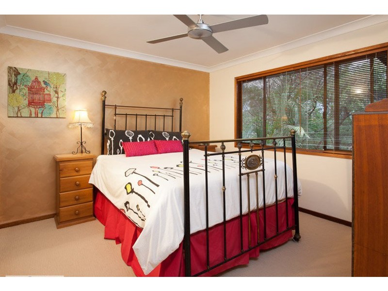 25 Gilford Crescent, Albany Creek QLD 4035