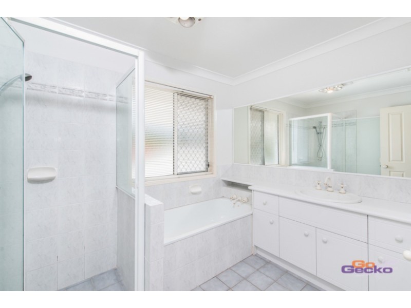 36 Dewsbury Street, Middle Park QLD 4074