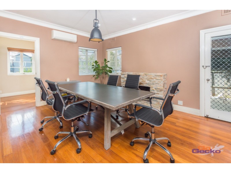 213 Shaw Road, Wavell Heights QLD 4012