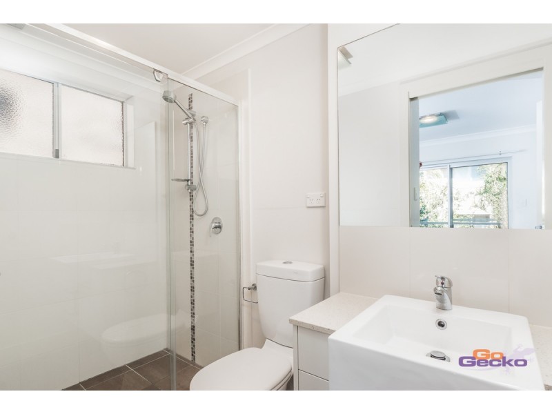 2/42 Rode Road, Wavell Heights QLD 4012