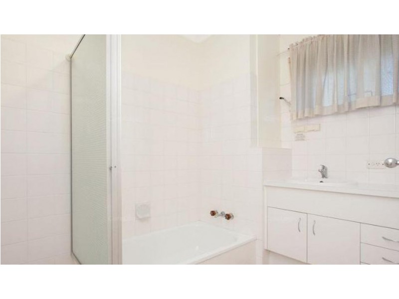 8/9 Newby Street, Nundah QLD 4012