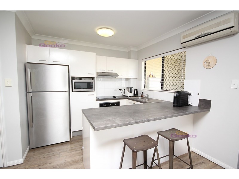 9/11 London Street, Nundah QLD 4012