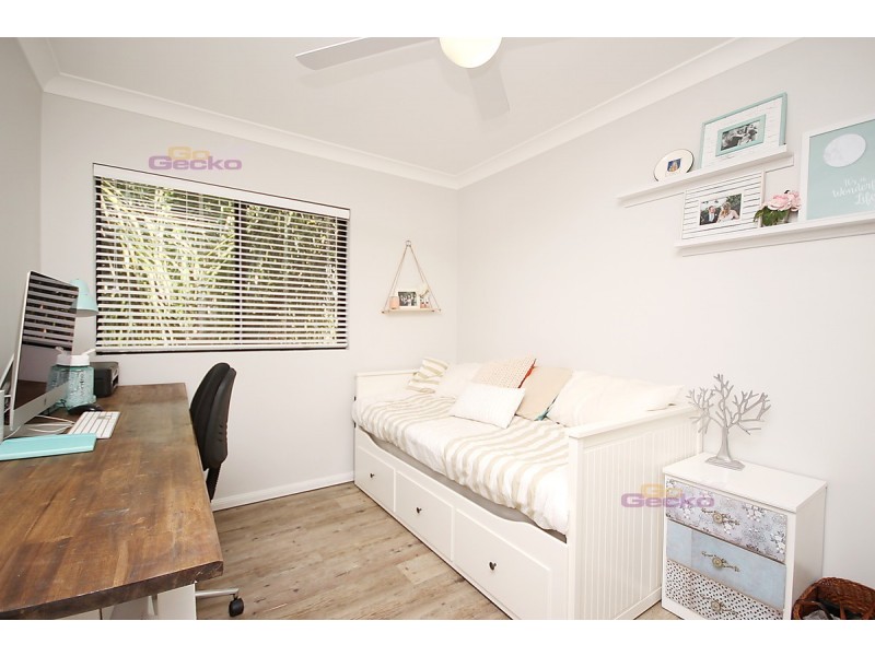 9/11 London Street, Nundah QLD 4012