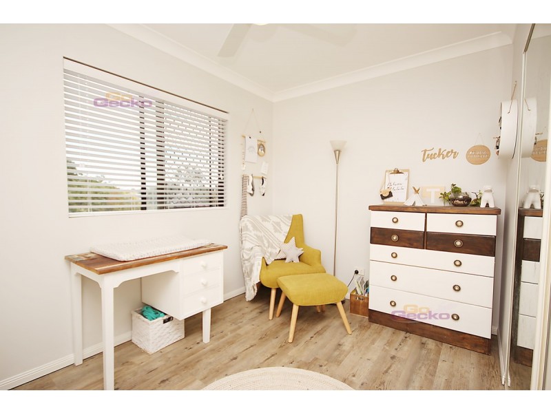 9/11 London Street, Nundah QLD 4012