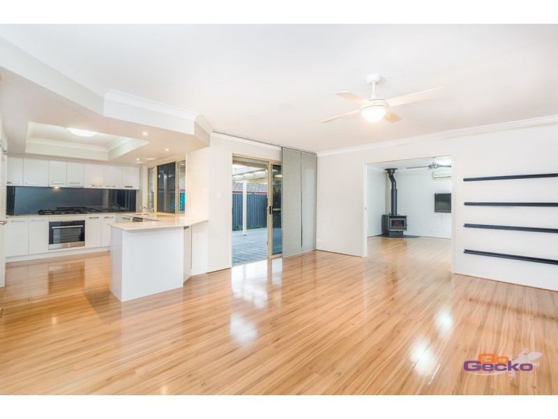 13 Morgan Road, Albany Creek QLD 4035