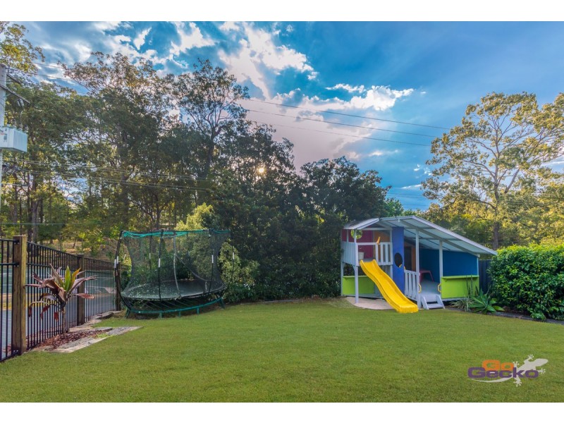 13 Morgan Road, Albany Creek QLD 4035