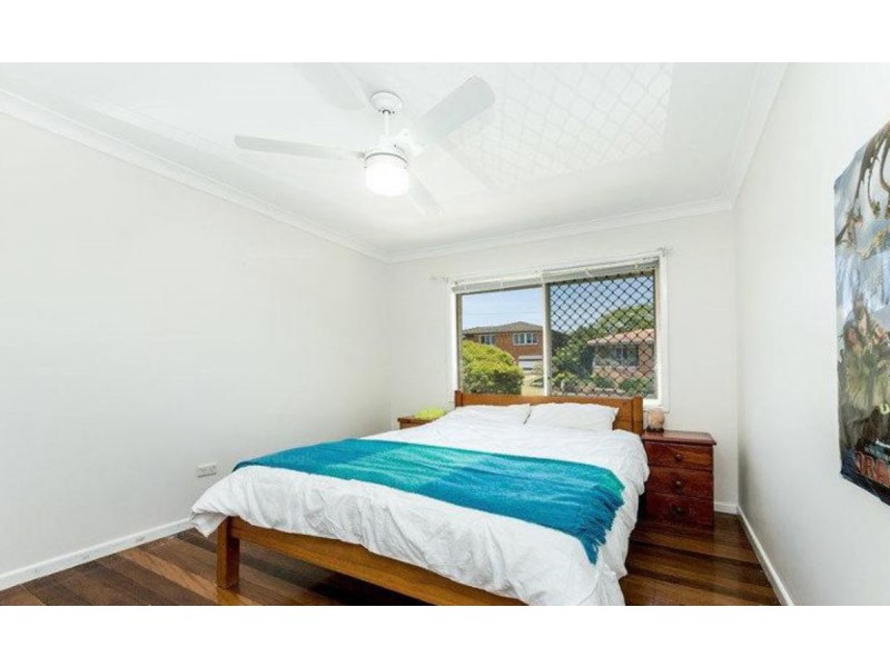 18 Gable Street, Stafford Heights QLD 4053