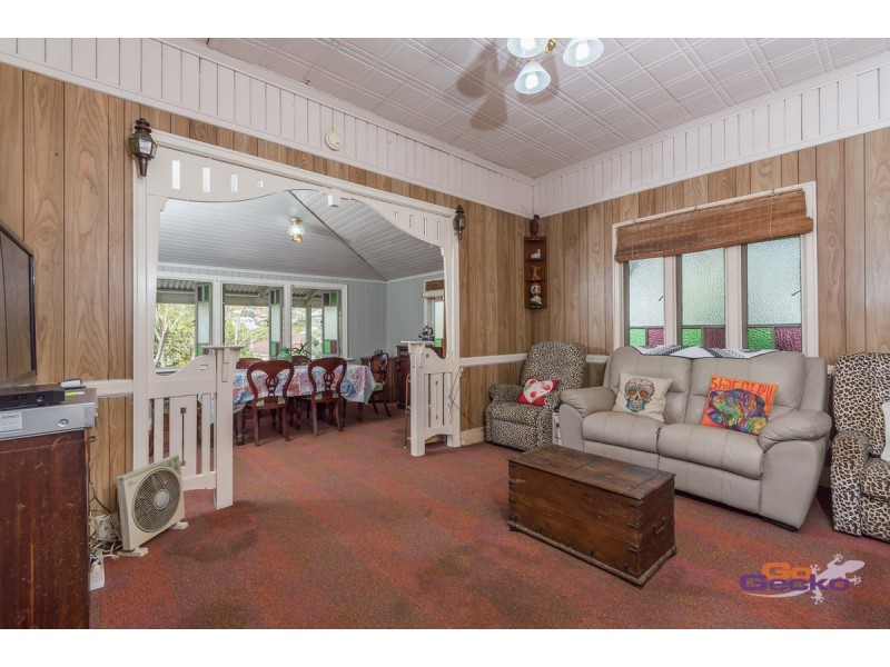 190 Days Road, Grange QLD 4051