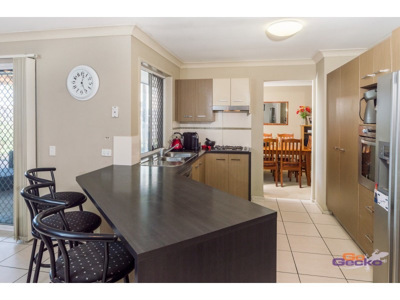 37 Cyperus Crescent, Carseldine QLD 4034
