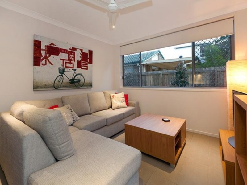 1/32 Windsor Street, Hamilton QLD 4007