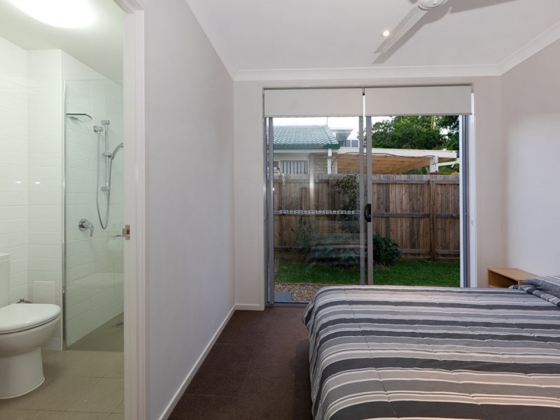 1/32 Windsor Street, Hamilton QLD 4007