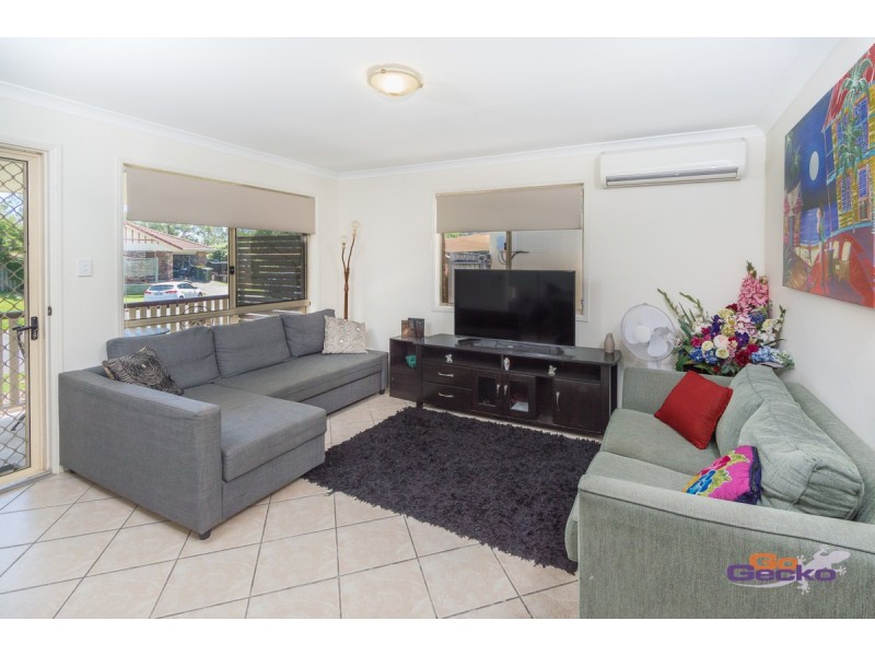 27 Manitoba Place, Wavell Heights QLD 4012