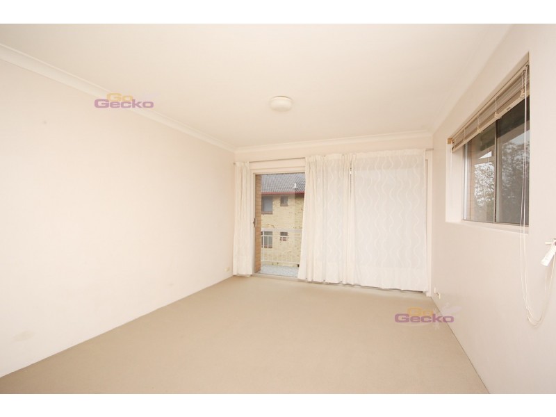 1/49 Erneton Street, Newmarket QLD 4051