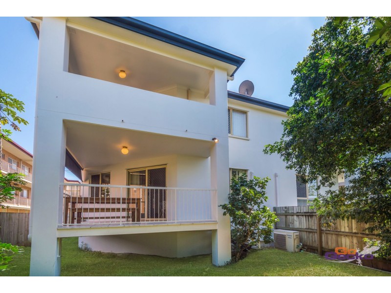 2/15 Cameron Street, Nundah QLD 4012