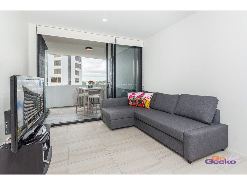 406/8 Hunt Street, Hamilton QLD 4007